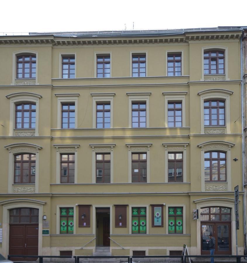 Hostel 33 Wroclaw Exterior photo