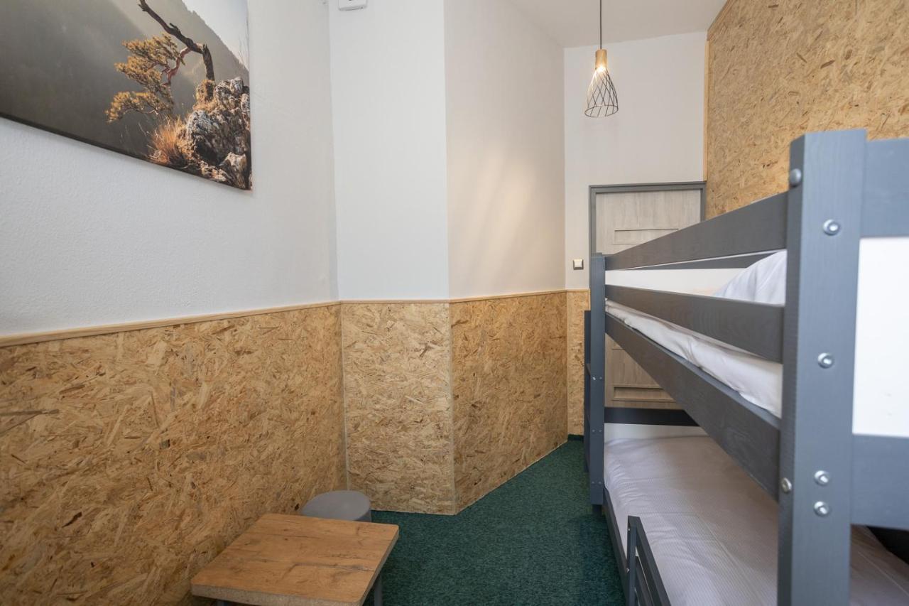 Hostel 33 Wroclaw Exterior photo